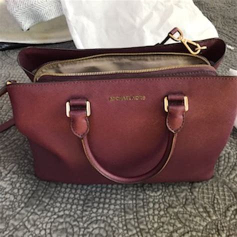 bolsa michael kors replica marrom|Michael Kors purse serial number.